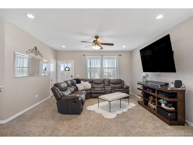 84 S 4th Ave, Deer Trail, CO 80105