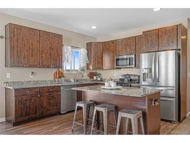 84 S 4th Ave, Deer Trail, CO 80105