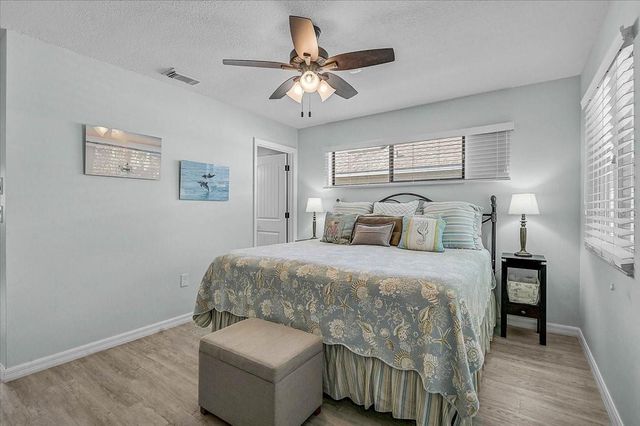 3810 42ND AVENUE W, Bradenton, FL 34205