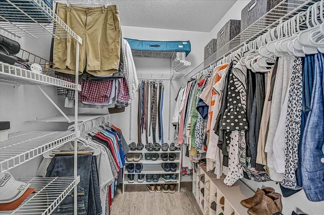 3810 42ND AVENUE W, Bradenton, FL 34205