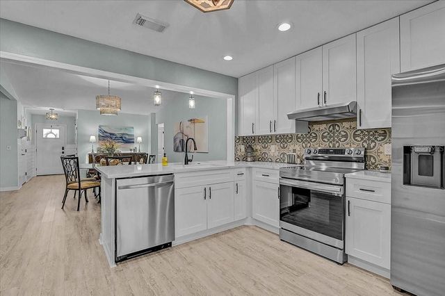 3810 42ND AVENUE W, Bradenton, FL 34205