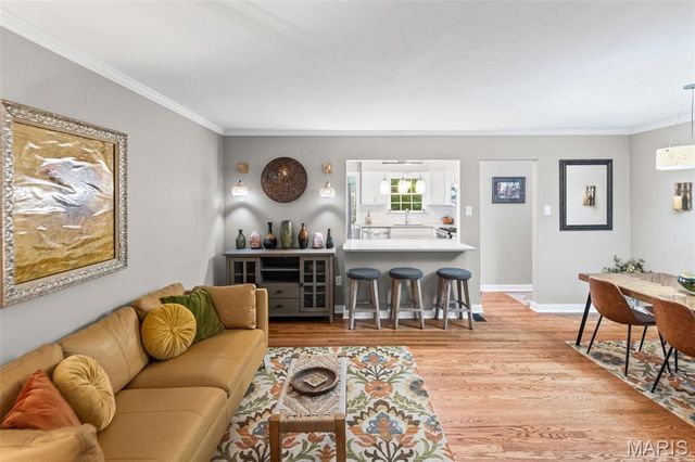 1310 Lanvale Drive, Webster Groves, MO 63119