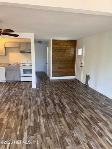 6960 IMMOKALEE Road, Keystone Heights, FL 32656