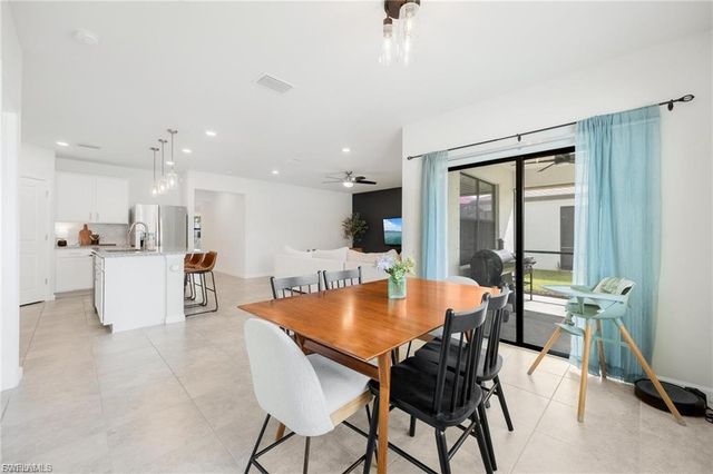 10882 Firebush CIR, North Fort Myers, FL 33917