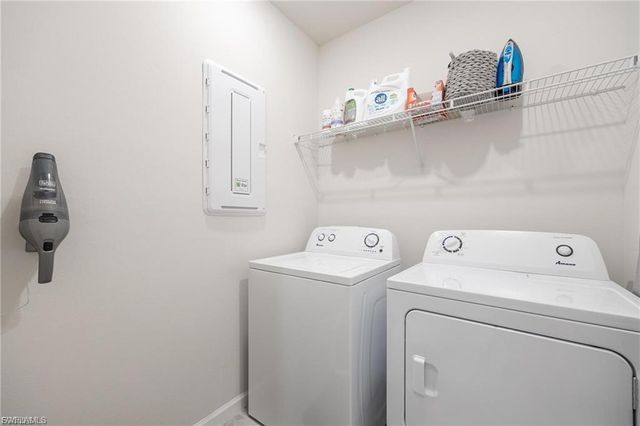 10882 Firebush CIR, North Fort Myers, FL 33917