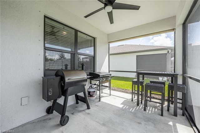 10882 Firebush CIR, North Fort Myers, FL 33917