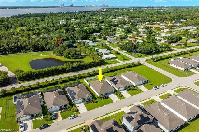 10882 Firebush CIR, North Fort Myers, FL 33917