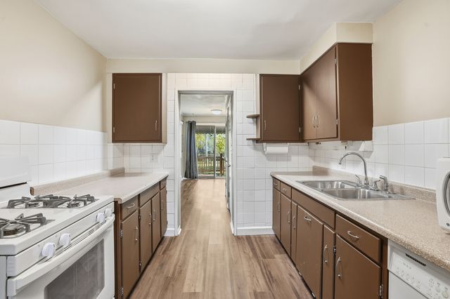 3439 Sangamon Street, Steger, IL 60475