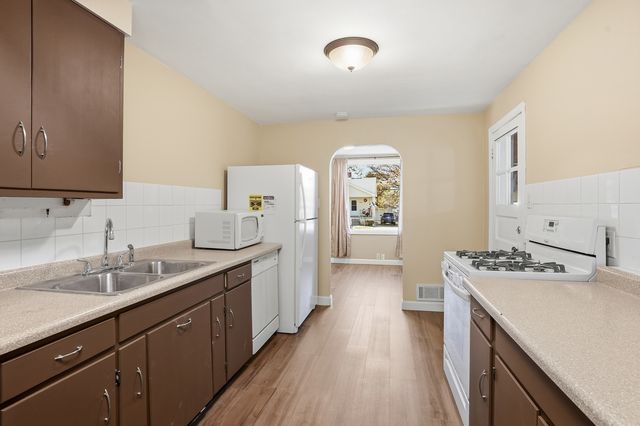 3439 Sangamon Street, Steger, IL 60475