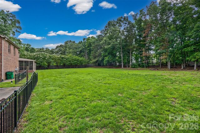 2115 E Providence Drive, Charlotte, NC 28270
