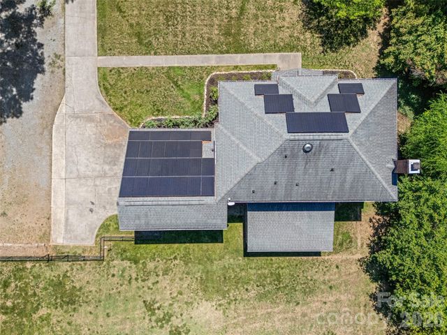 2115 E Providence Drive, Charlotte, NC 28270