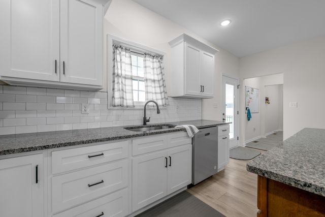 1082 Johns Way, Lawrenceburg, KY 40342