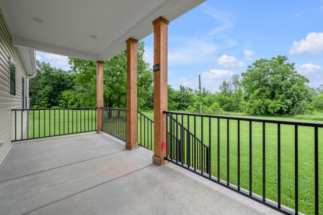 1082 Johns Way, Lawrenceburg, KY 40342