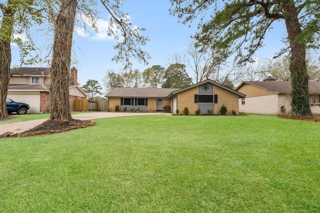 23135 Birnam Wood Boulevard, Spring, TX 77373