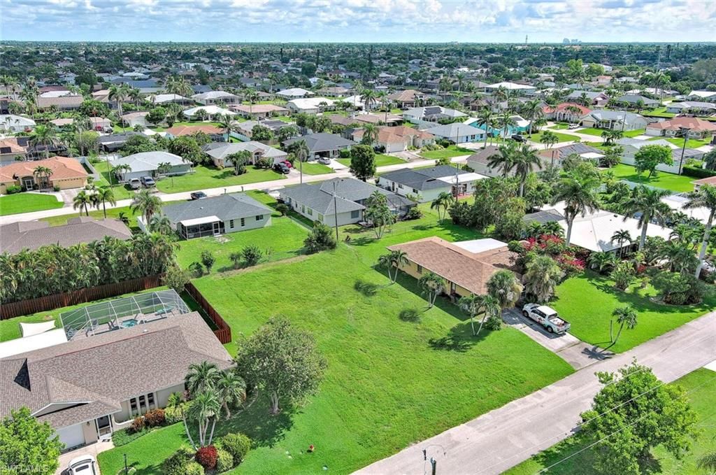 225 SW 46th TER, CAPE CORAL, FL 33914 — photo 5