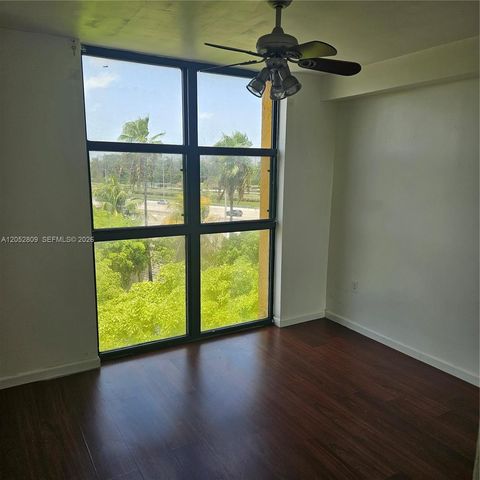 11790 SW 18th St 519-3, Miami, FL 33175