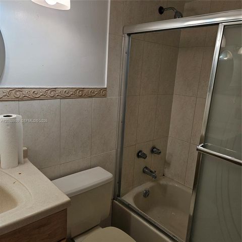 11790 SW 18th St 519-3, Miami, FL 33175