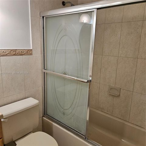 11790 SW 18th St 519-3, Miami, FL 33175
