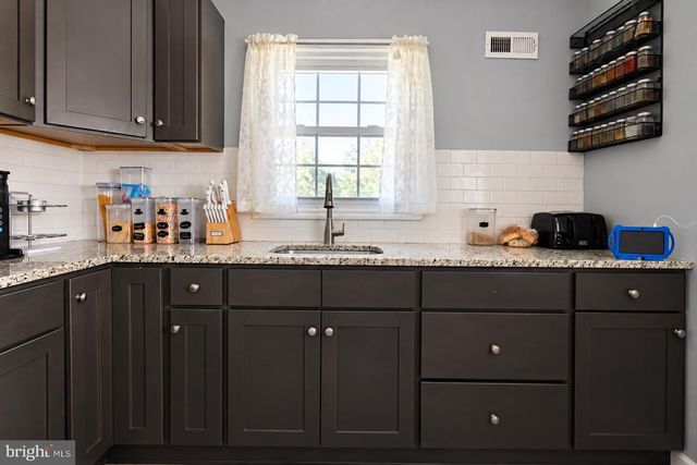 121 S JACKSON ST, Woodbury, NJ 08096