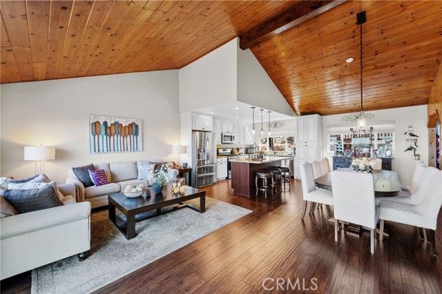 1430 Sequoia, Lake Arrowhead, CA 92352