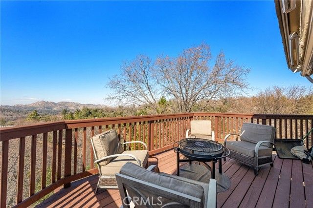 1430 Sequoia, Lake Arrowhead, CA 92352