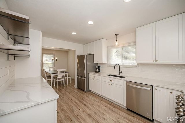 449 Madrina Court, Ballwin, MO 63021