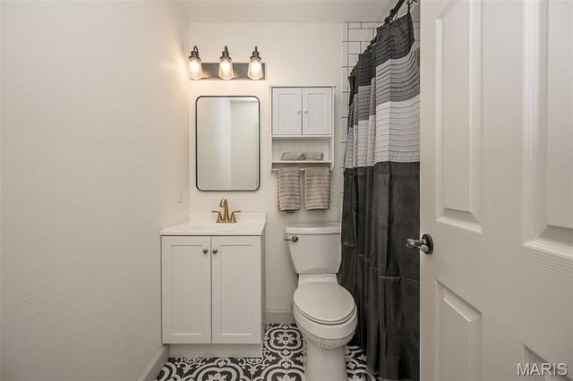 449 Madrina Court, Ballwin, MO 63021