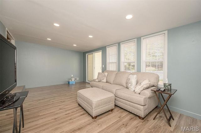 449 Madrina Court, Ballwin, MO 63021