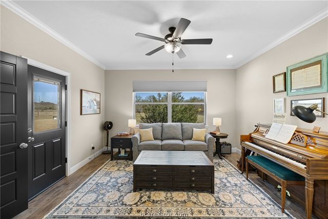 3222 Hunters Crossing Trail, Bryan, TX 77808