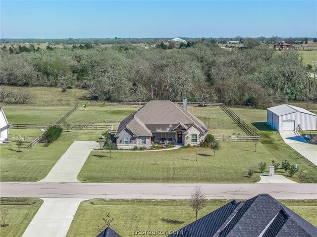 3222 Hunters Crossing Trail, Bryan, TX 77808
