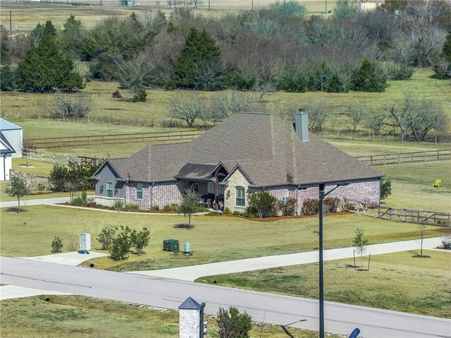 3222 Hunters Crossing Trail, Bryan, TX 77808