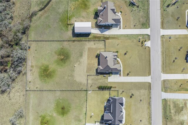 3222 Hunters Crossing Trail, Bryan, TX 77808