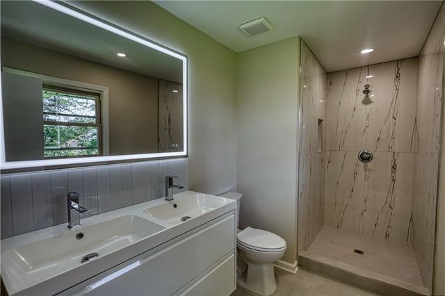 32 Eva Lane, Stockbridge, GA 30281