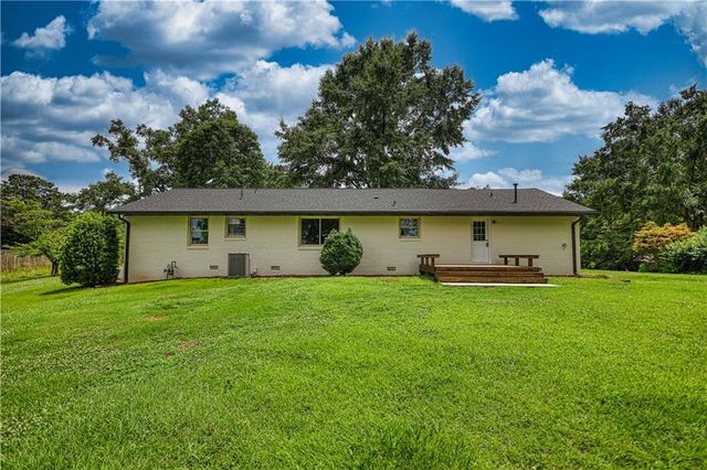 32 Eva Lane, Stockbridge, GA 30281