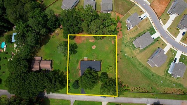 32 Eva Lane, Stockbridge, GA 30281