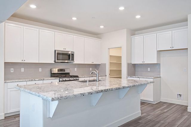 9347 Sugar Bush Cir, Sacramento, CA 95829