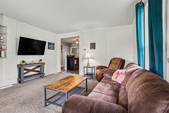 215 N Centerville Road, Sturgis, MI 49091