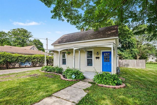 215 N Centerville Road, Sturgis, MI 49091