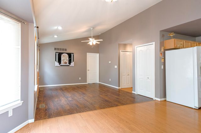 4125 Derray Court, Warren, MI 48092