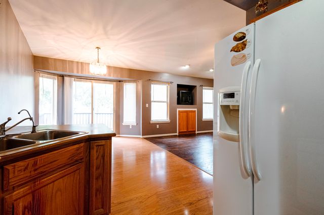 4125 Derray Court, Warren, MI 48092