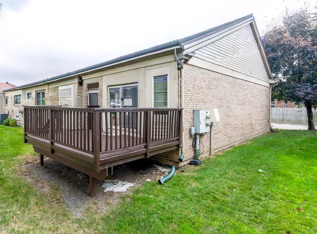 4125 Derray Court, Warren, MI 48092