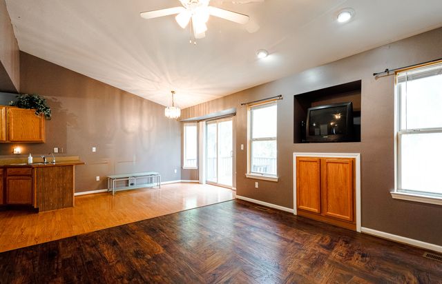 4125 Derray Court, Warren, MI 48092