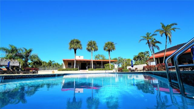 3823 Estepona Avenue, Doral, FL 33178
