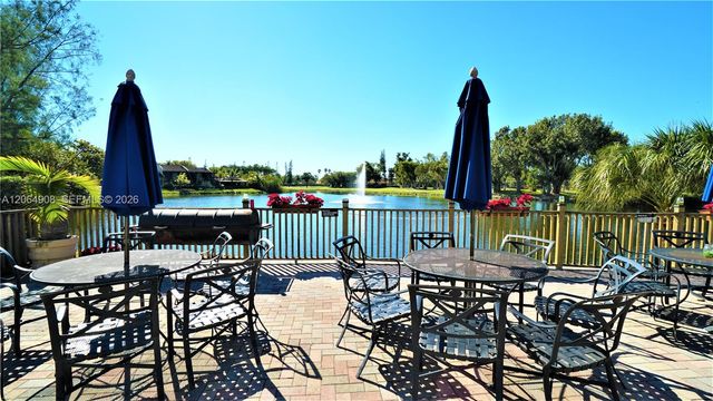 3823 Estepona Avenue, Doral, FL 33178