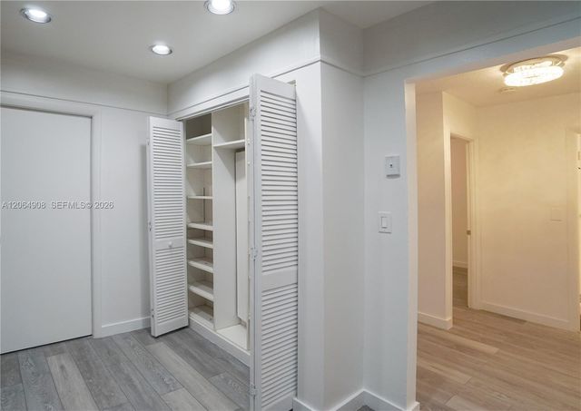 3823 Estepona Avenue, Doral, FL 33178