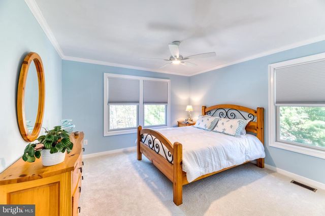 5151 PIEDMONT PL, Annandale, VA 22003