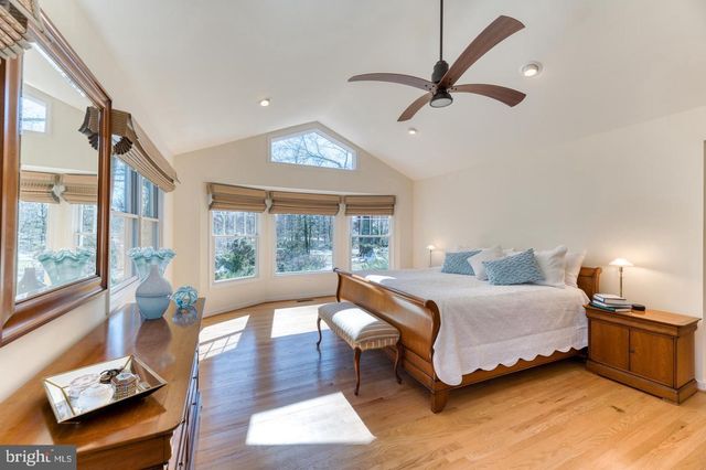 5151 PIEDMONT PL, Annandale, VA 22003