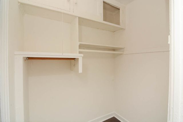 4060 N KENMORE Avenue 208, Chicago, IL 60613