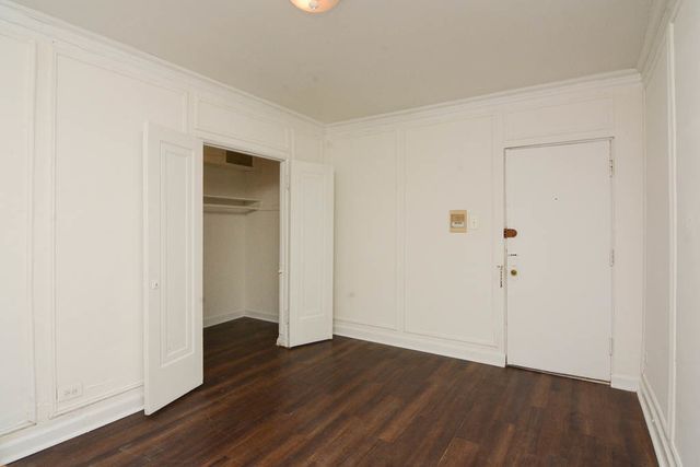4060 N KENMORE Avenue 208, Chicago, IL 60613