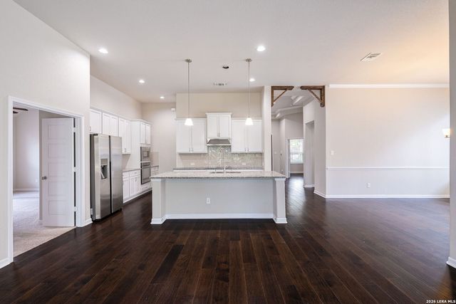 7618 McKinney Hls, San Antonio, TX 78254